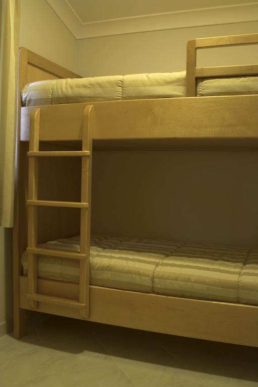 Villa Koala Apartments Zaboric Oda fotoğraf